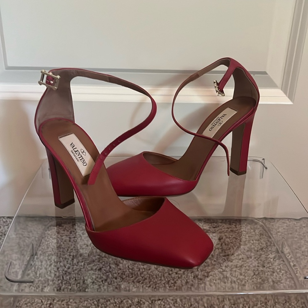 Red Valentino